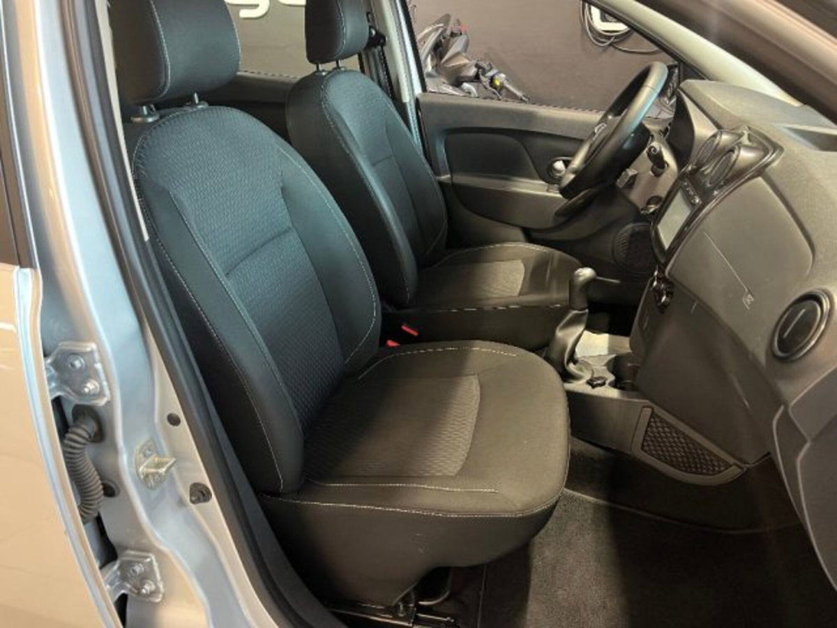 Dacia Sandero 0.9 TCe 12V 90CV Start&Stop Essential (18)