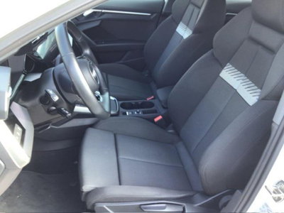 Audi A3 Sportback 35 TFSI S line edition (7)