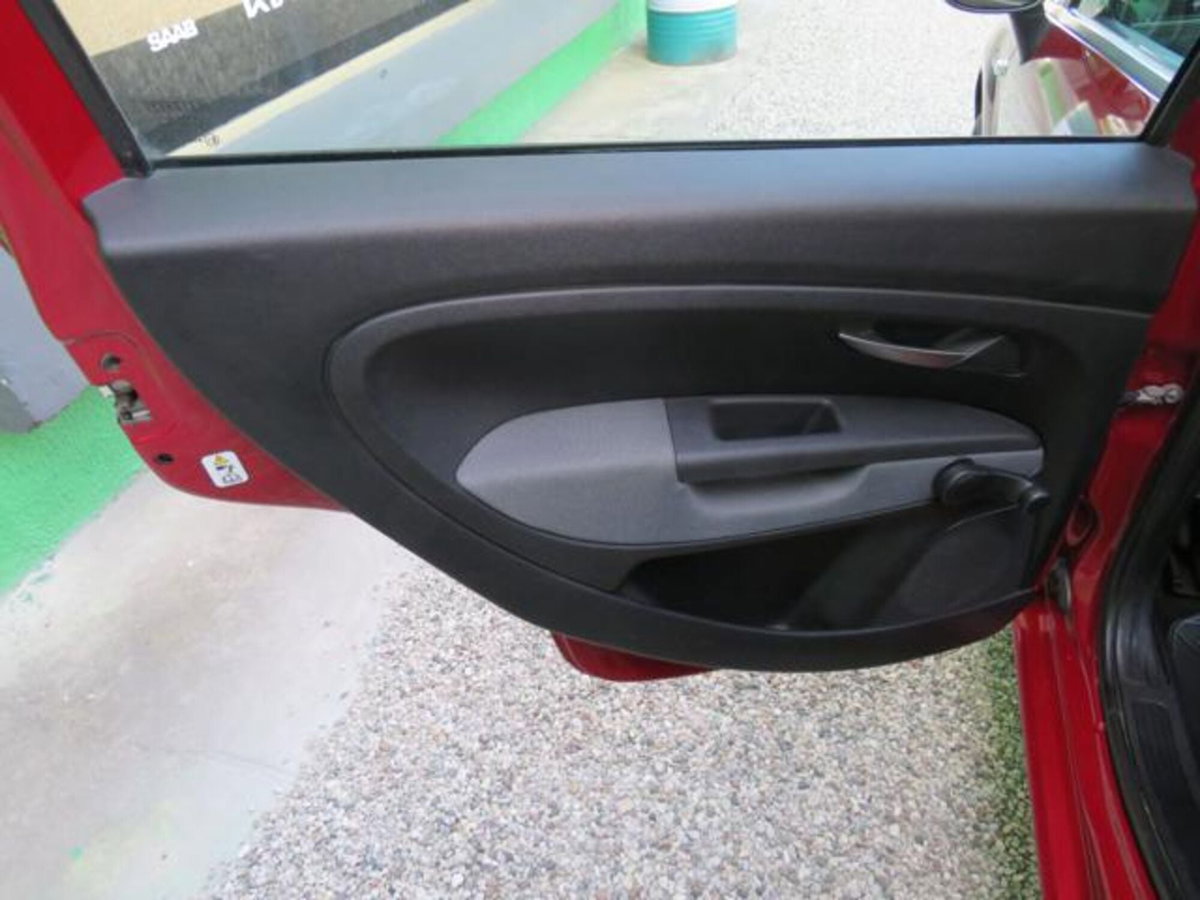 Fiat Grande Punto 1.4 5 porte Dynamic Natural Power (11)