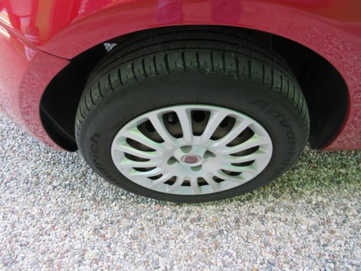 Fiat Grande Punto 1.4 5 porte Dynamic Natural Power (12)
