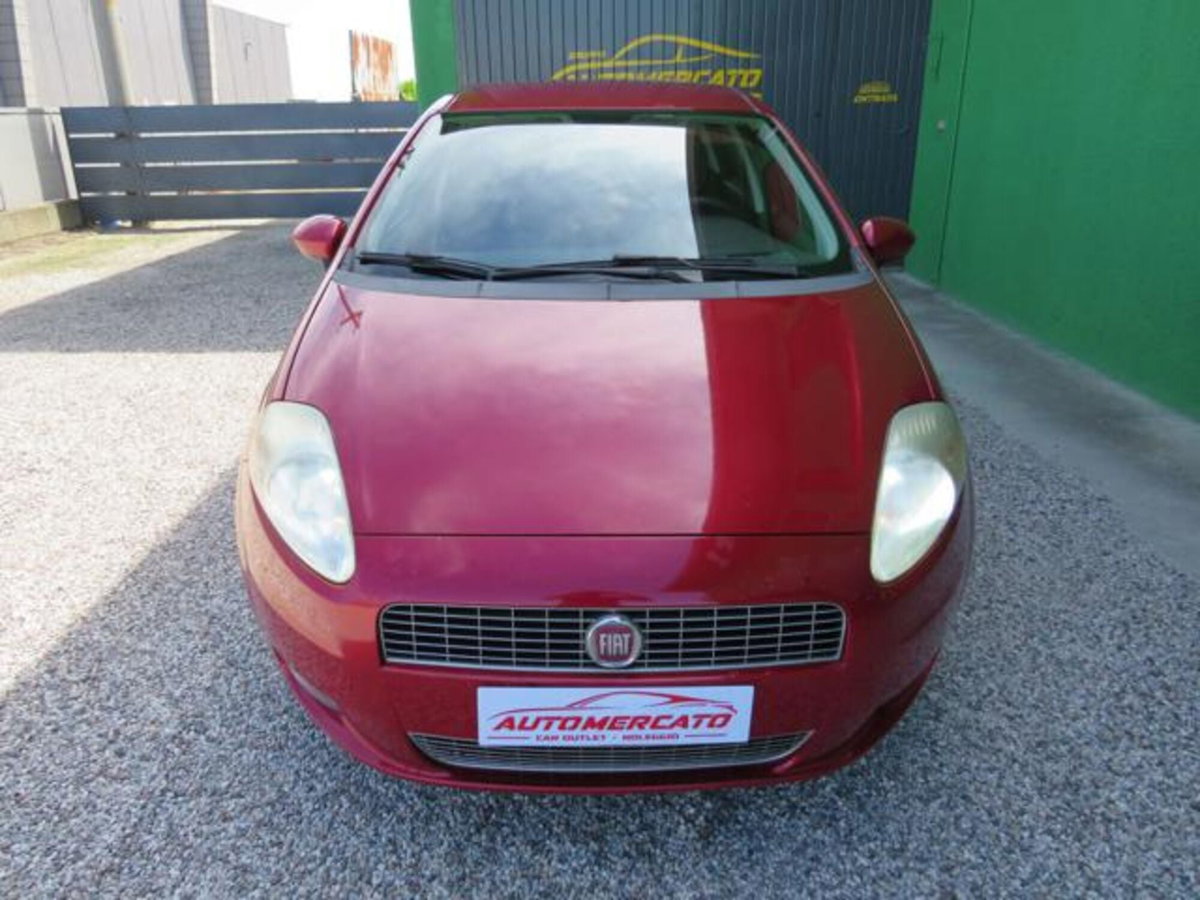 Fiat Grande Punto 1.4 5 porte Dynamic Natural Power (3)