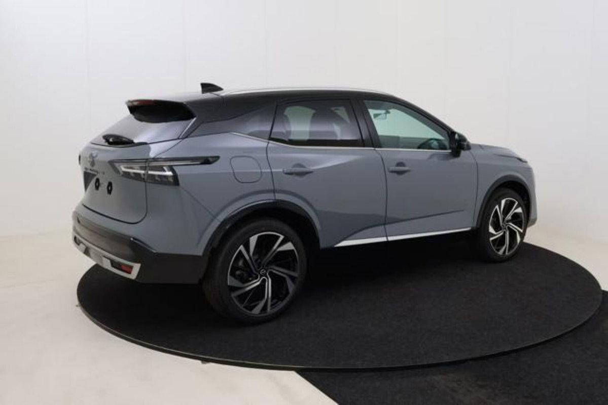 Nissan Qashqai 1.3 mhev Tekna 4wd 158cv xtronic (14)