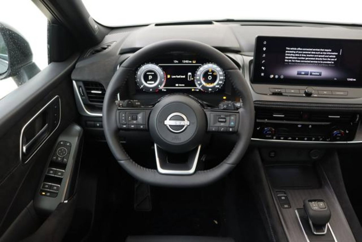 Nissan Qashqai 1.3 mhev Tekna 4wd 158cv xtronic (2)
