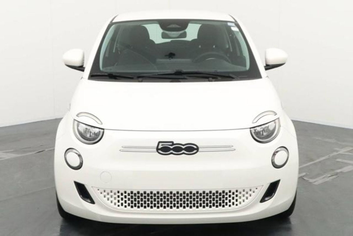 Fiat 500e Icon Berlina 42 kWh (4)
