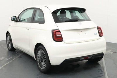 Fiat 500e Icon Berlina 42 kWh (6)