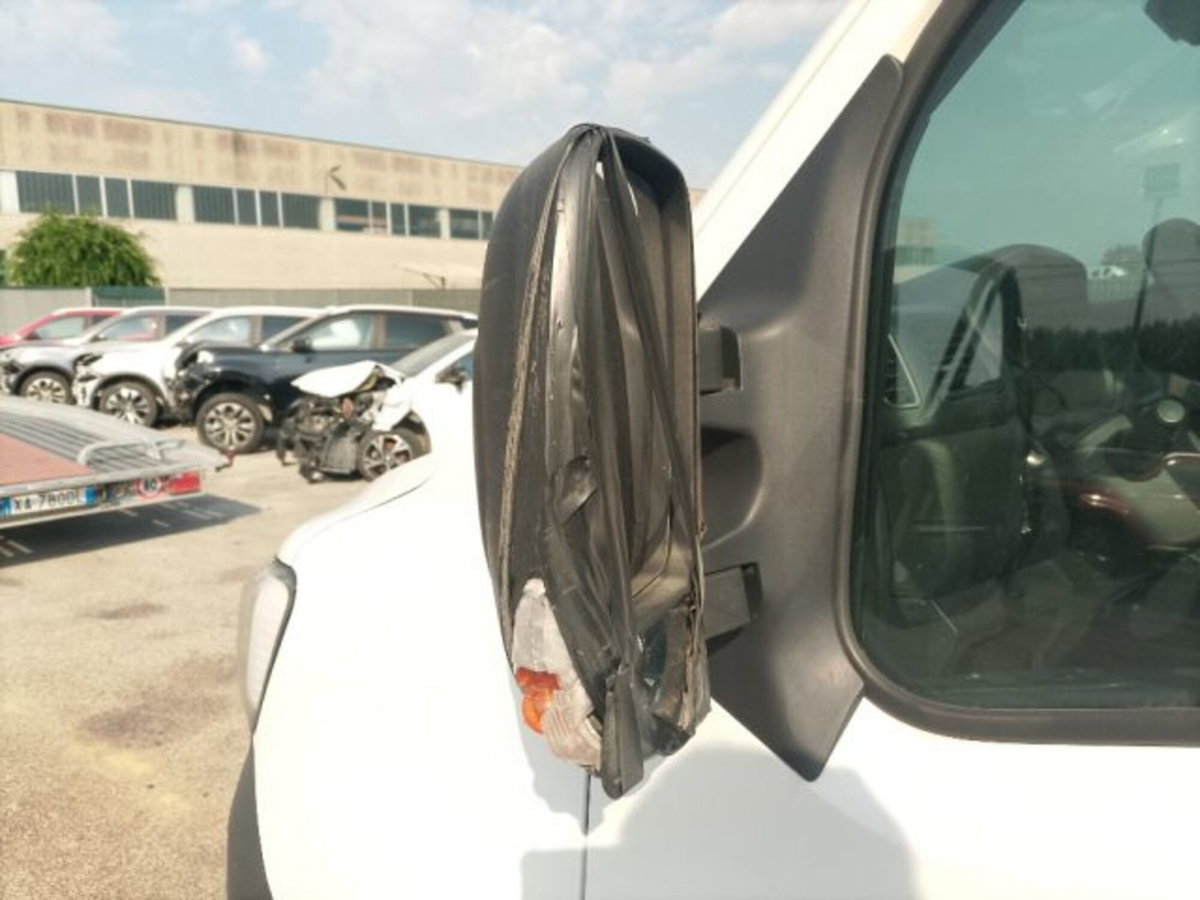 Renault Master Furgone T35 2.3 dCi 135 PL-TA Furgone Ice Plus (12)