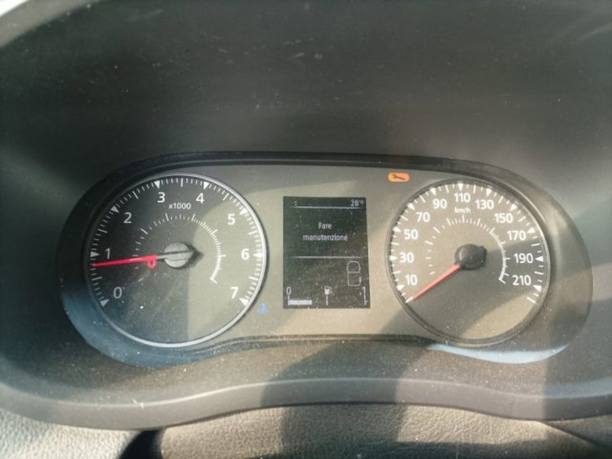 Renault Master Furgone T35 2.3 dCi 135 PL-TA Furgone Ice Plus (17)