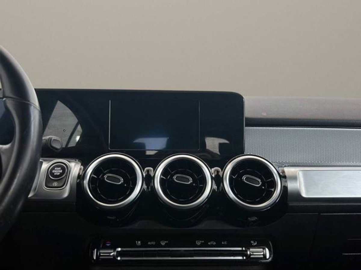 Mercedes-Benz GLB 220 d Automatic 4Matic Sport (20)