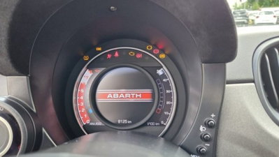 Abarth 695 695 1.4 Turbo T-Jet 180 CV 70° (17)