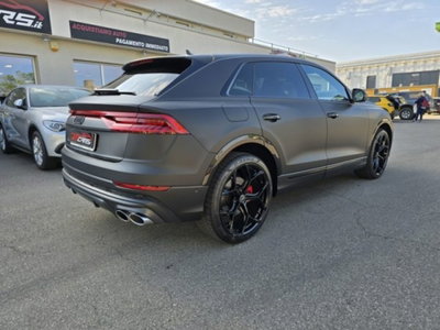 Audi SQ8 TDI quattro tiptronic (2)