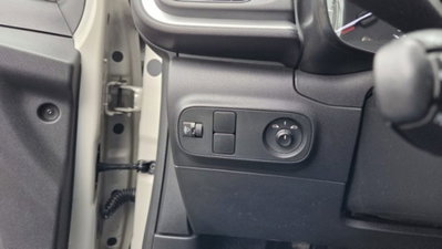 Citroen C3 1.2 puretech Plus s&s 83cv neopatentati (19)
