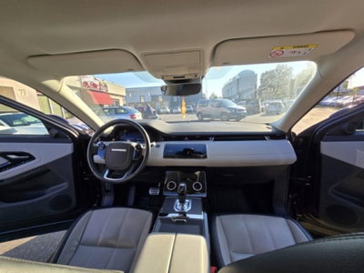 Land Rover Range Rover Evoque 2.0D I4-L.Flw 150 CV AWD Auto SE (12)