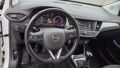 Opel Crossland X 1.5 ECOTEC D 110 CV Start&Stop Ultimate (16)