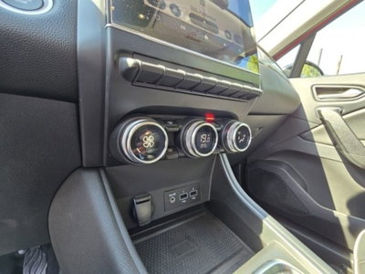Renault Captur TCe 100 CV GPL Techno (14)
