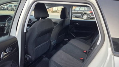 Peugeot 308 SW 1.5 bluehdi Business s&s 130cv eat8 (11)