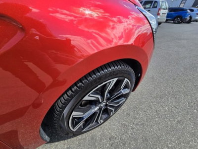 Renault Clio 1.0 tce Techno Gpl 100cv (15)