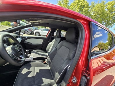 Renault Clio 1.0 tce Techno Gpl 100cv (6)