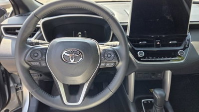 Toyota Corolla Cross Hybrid 2.0 Hybrid 197 CV E-CVT Lounge Light (18)