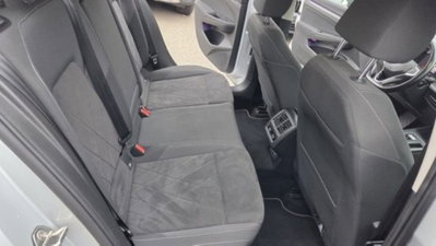 Volkswagen Golf 1.5 eTSI 130 CV EVO ACT DSG Style (15)