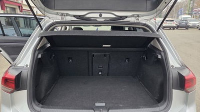 Volkswagen Golf 1.5 eTSI 130 CV EVO ACT DSG Style (16)