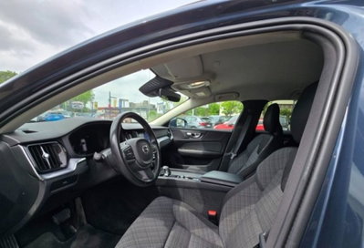 Volvo V60 B4 (d) automatico Core (6)