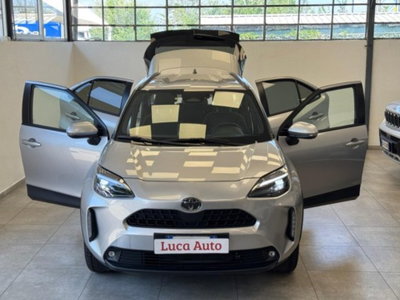 Toyota Yaris Cross 1.5h GR Sport Black Sky fwd 116cv e-cvt (2)