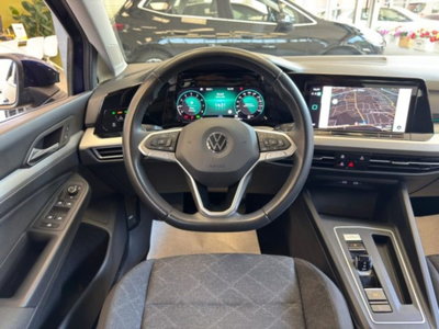 Volkswagen Golf Variant 1.0 eTSI EVO DSG Life (11)