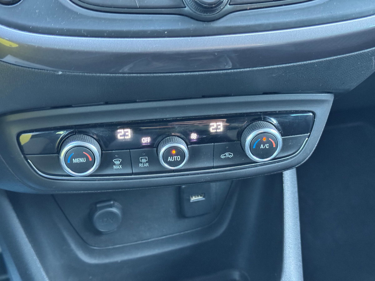 Opel Crossland X 1.5 ECOTEC D 102 CV Start&Stop Innovation (18)