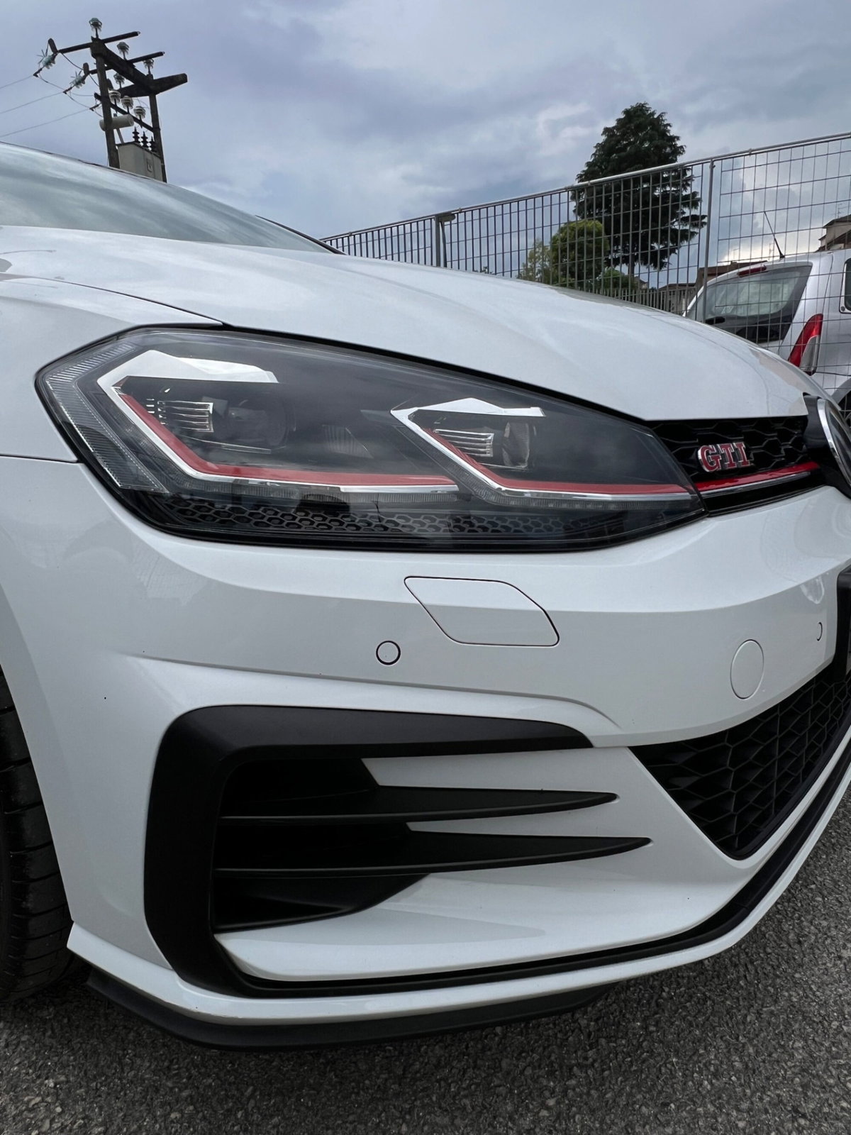 Volkswagen Golf GTI Performance 2.0 245 CV TSI DSG 5p. BMT (11)