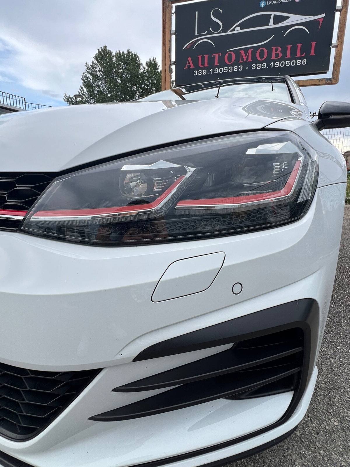 Volkswagen Golf GTI Performance 2.0 245 CV TSI DSG 5p. BMT (12)