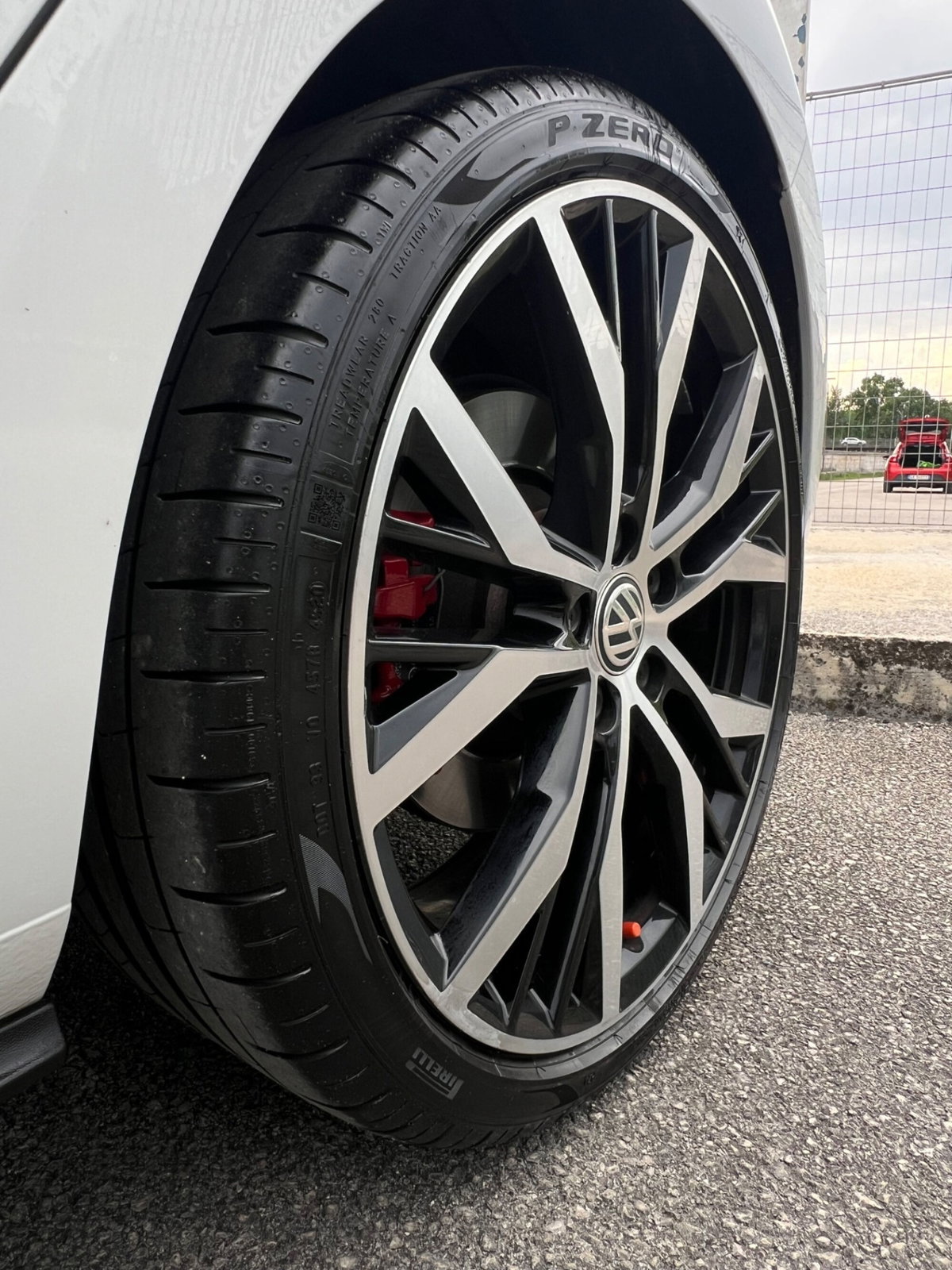 Volkswagen Golf GTI Performance 2.0 245 CV TSI DSG 5p. BMT (15)