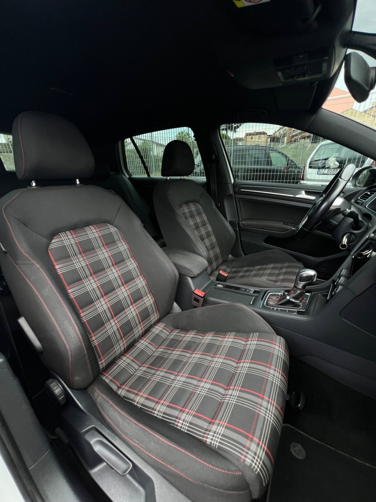 Volkswagen Golf GTI Performance 2.0 245 CV TSI DSG 5p. BMT (19)