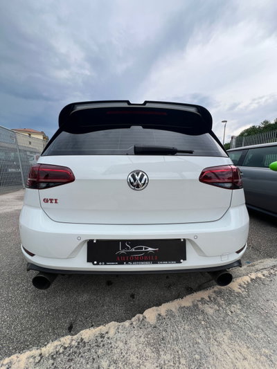 Volkswagen Golf GTI Performance 2.0 245 CV TSI DSG 5p. BMT (5)