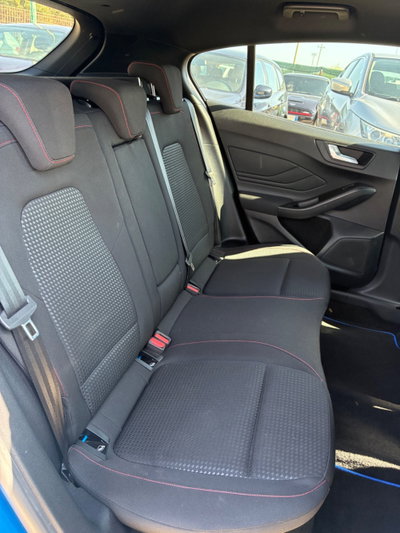 Ford Focus 1.0 EcoBoost Hybrid 155 CV 5p. ST-Line X (15)
