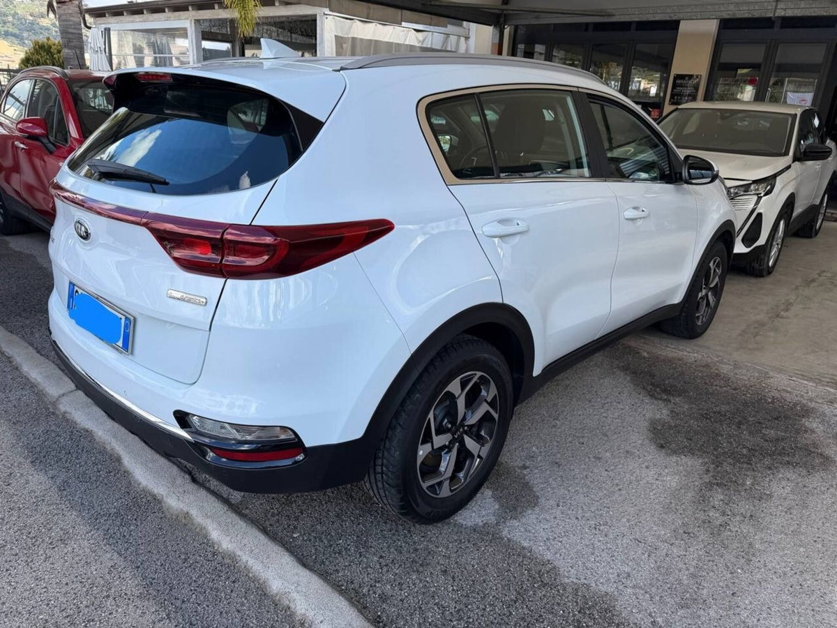 Kia Sportage 1.6 CRDI 136 CV DCT7 2WD Mild Hybrid GT Line Plus (4)