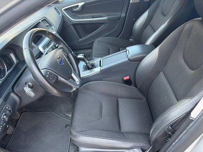 Volvo V60 D3 Momentum Business (11)