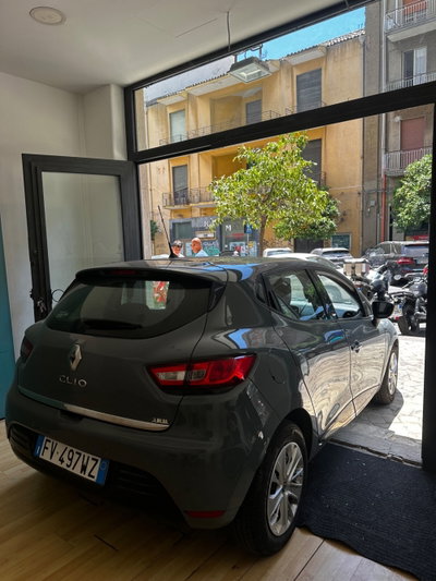 Renault Clio dCi 8V 75 CV 5 porte Moschino Life (5)