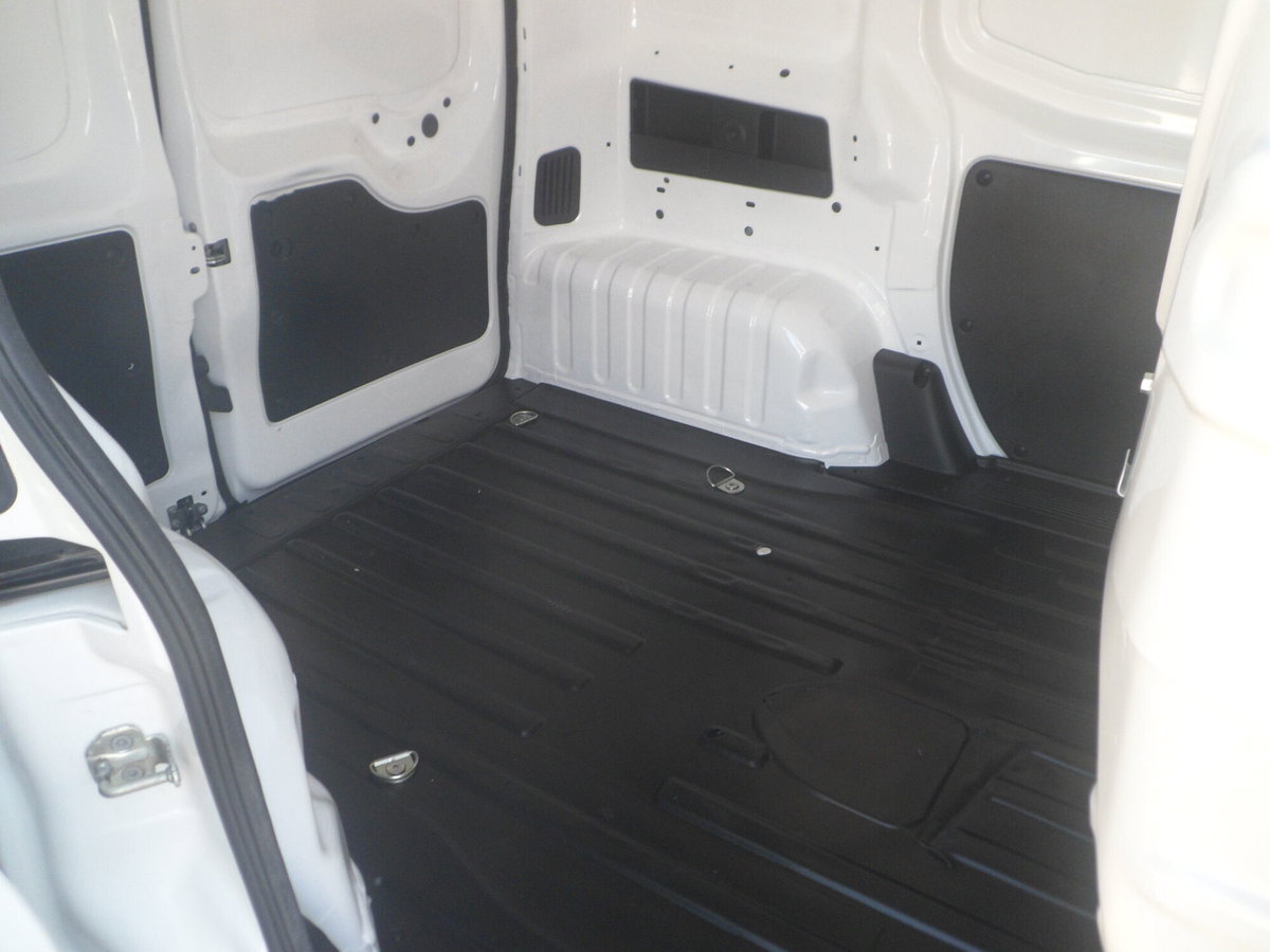 Fiat Fiorino Furgone cargo 1.3 mjt 80cv E6d-final (6)