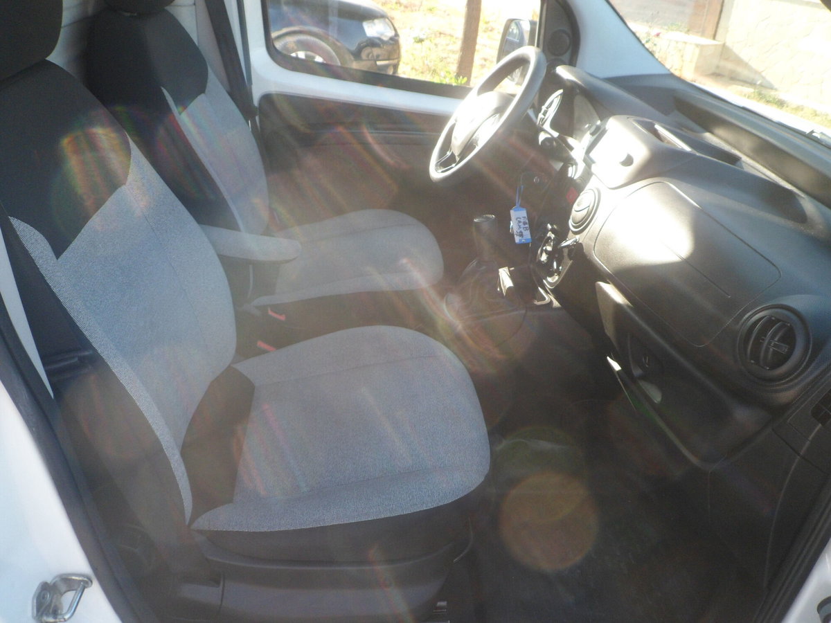 Fiat Fiorino Furgone cargo 1.3 mjt 80cv E6d-final (7)