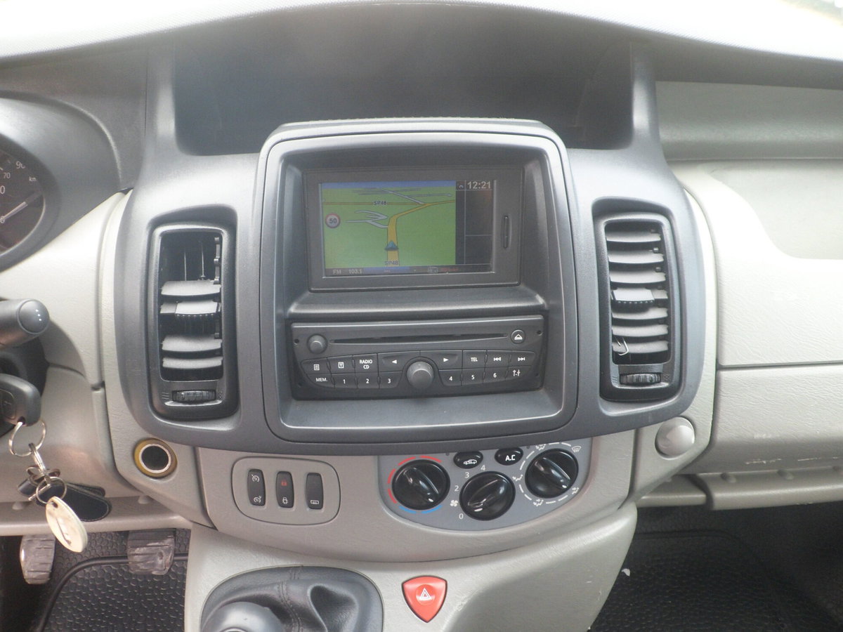 Renault Trafic Furgone T29 2.0 dCi 120CV PL-TN-DC Furgone Ice Plus (13)