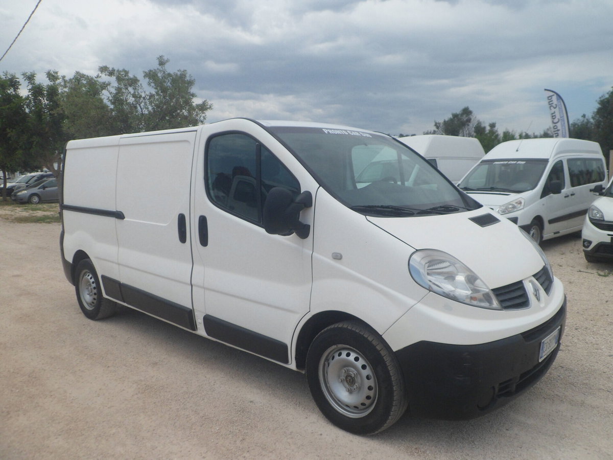 Renault Trafic Furgone T29 2.0 dCi 120CV PL-TN-DC Furgone Ice Plus (3)