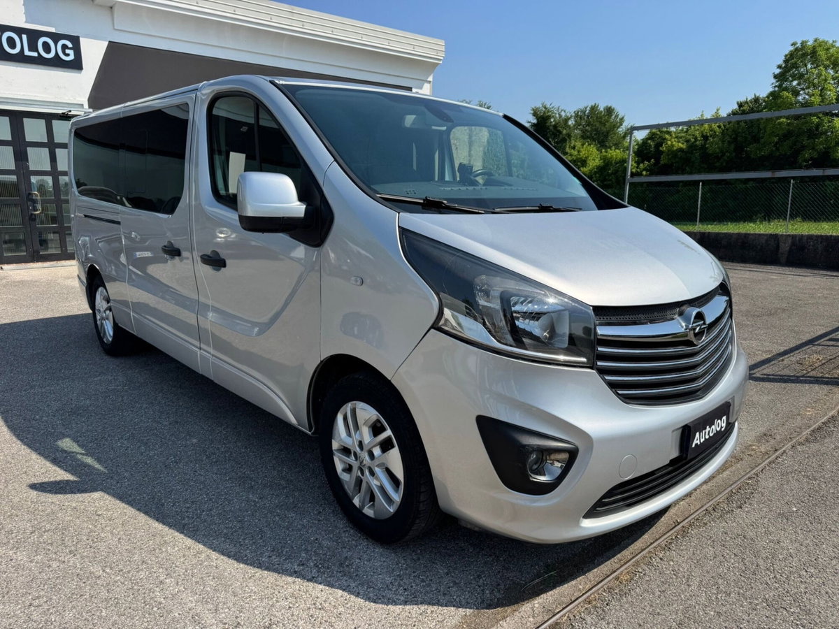 Opel Vivaro Furgone 29 1.6 BiTurbo 145CV S&S PL-TN Combi N1 (2)