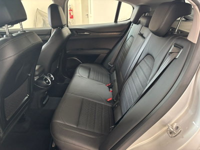 Alfa Romeo Stelvio Stelvio 2.2 Turbodiesel 190 CV AT8 RWD Executive (12)