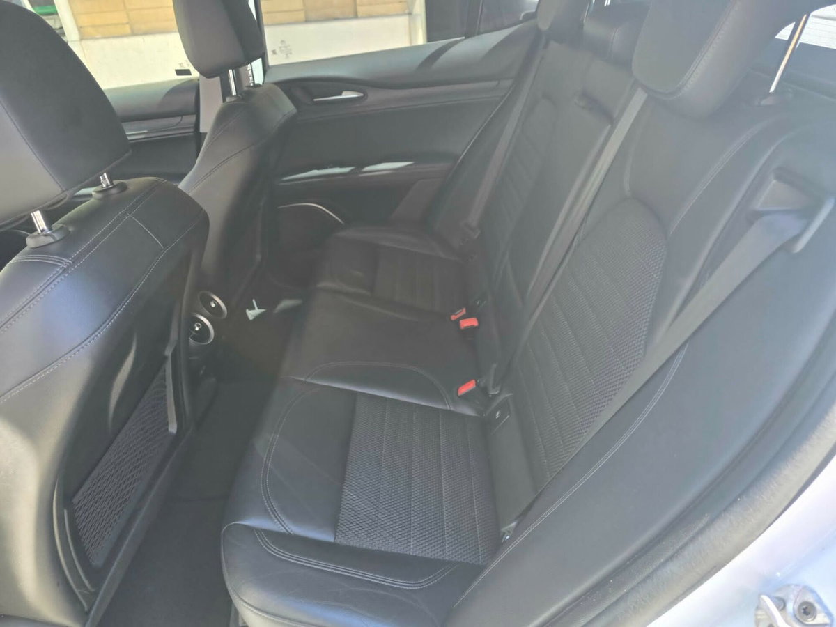 Alfa Romeo Stelvio Stelvio 2.2 Turbodiesel 150 CV AT8 RWD Super (10)