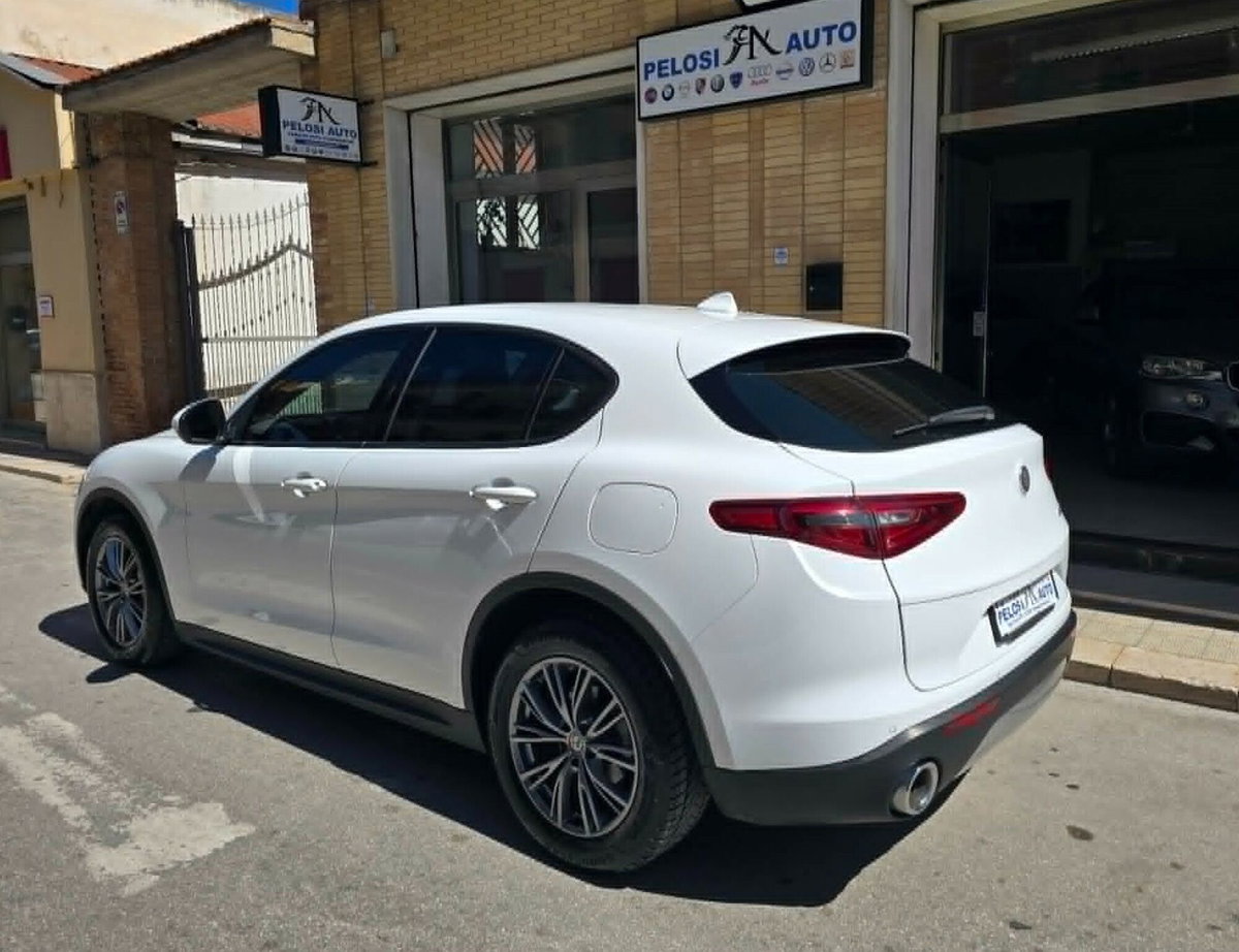 Alfa Romeo Stelvio Stelvio 2.2 Turbodiesel 150 CV AT8 RWD Super (4)