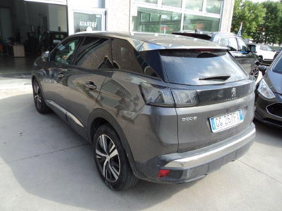 Peugeot 3008 BlueHDi 130 S&S EAT8 GT (2)