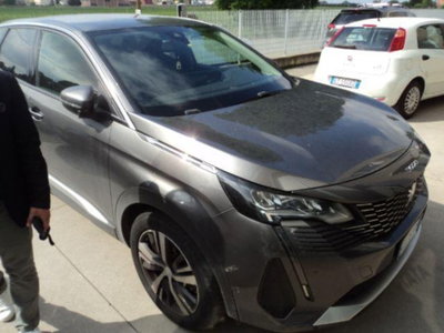 Peugeot 3008 BlueHDi 130 S&S EAT8 GT (4)