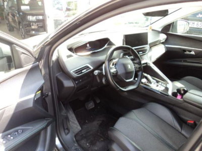 Peugeot 3008 BlueHDi 130 S&S EAT8 GT (9)