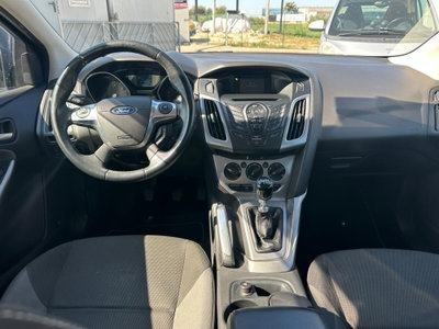 Ford Focus 1.6 TDCi 115 CV Titanium (12)