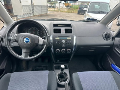 Fiat Sedici 1.9 MJT 4x4 Dynamic (13)